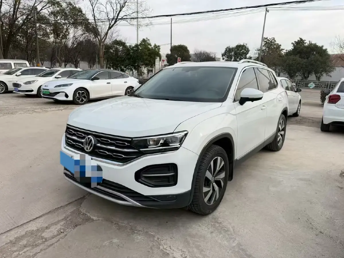 2019 Jeep Cherokee 2.0T 234HP L4 9AT