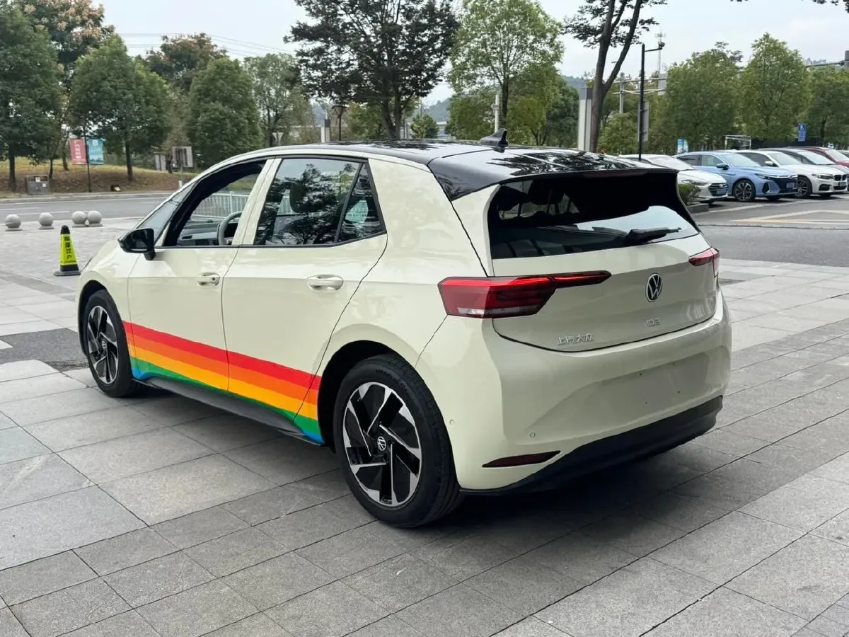 2025 Volkswagen ID.3 BEV 52.8KWH,autocango,china used car exporter,china ev exporter,chinese used car exporter,chinese used ev exporter