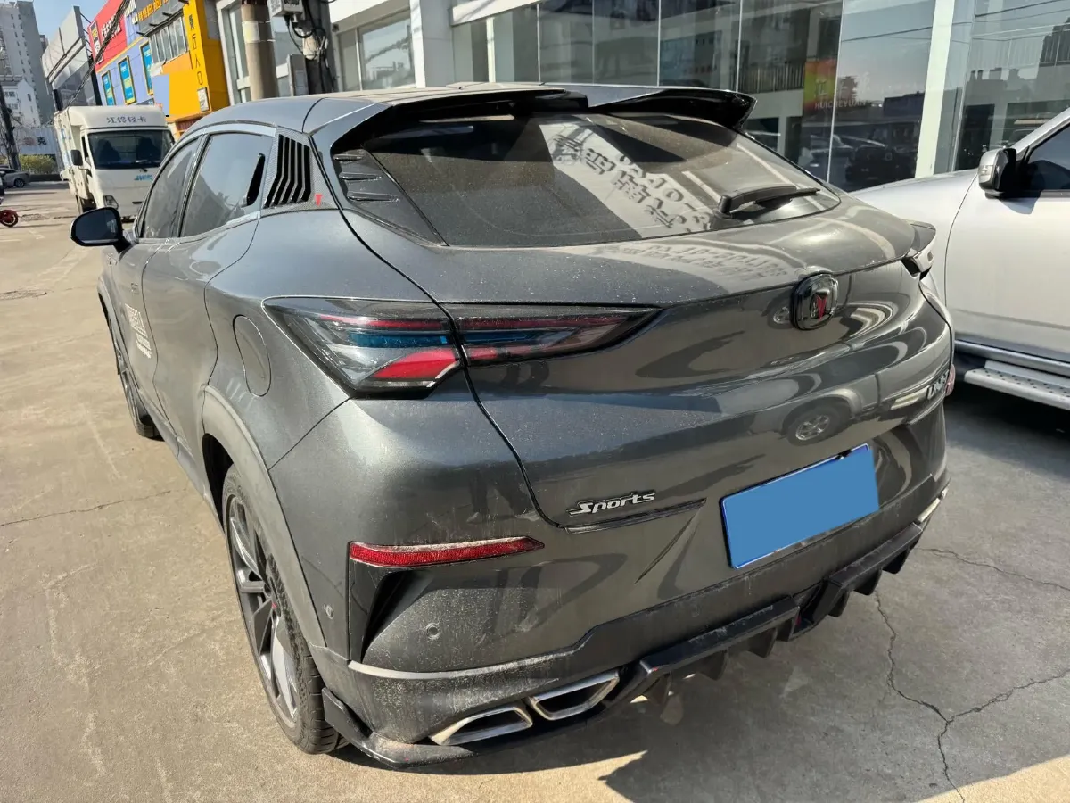 2020 ChangAn UNI-T 1.5T 180HP L4 7DCT,autocango,china used car exporter,china ev exporter,chinese used car exporter,chinese used ev exporter