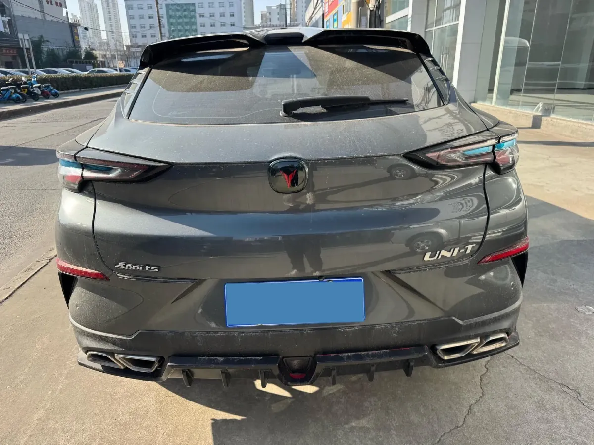 2020 ChangAn UNI-T 1.5T 180HP L4 7DCT,autocango,china used car exporter,china ev exporter,chinese used car exporter,chinese used ev exporter