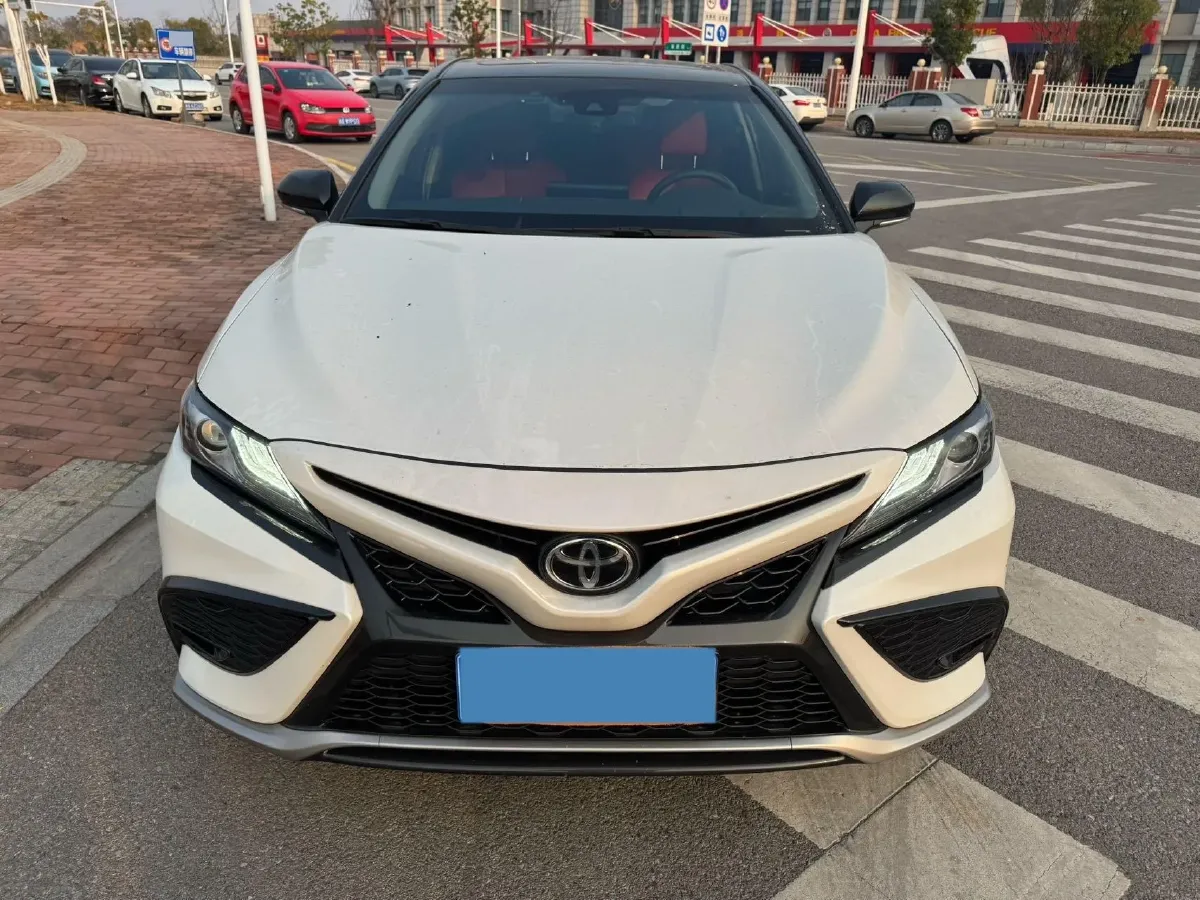2022 Toyota Camry 2.0L 178HP L4 CVT,autocango,china used car exporter,china ev exporter,chinese used car exporter,chinese used ev exporter
