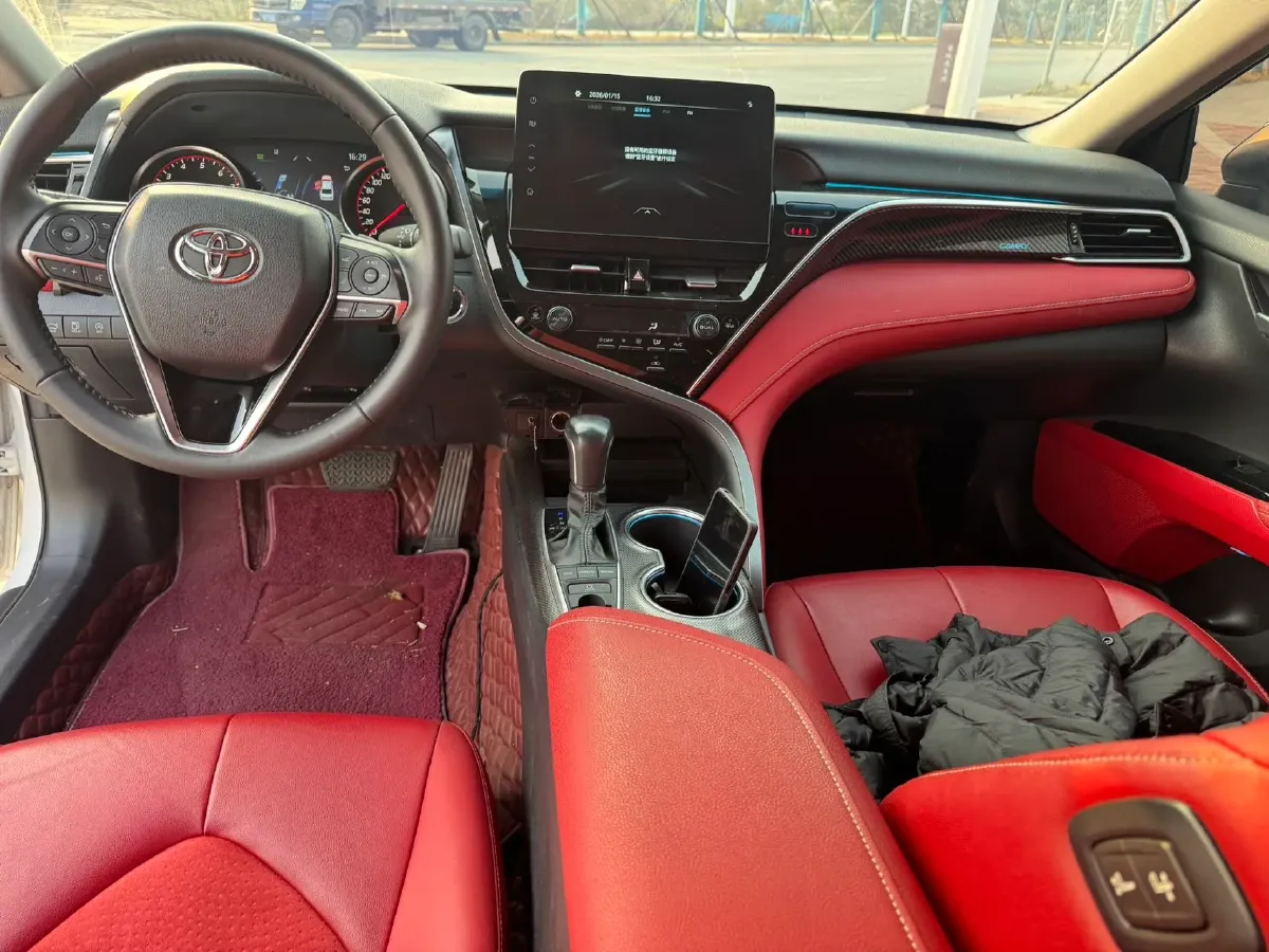 2022 Toyota Camry 2.0L 178HP L4 CVT,autocango,china used car exporter,china ev exporter,chinese used car exporter,chinese used ev exporter