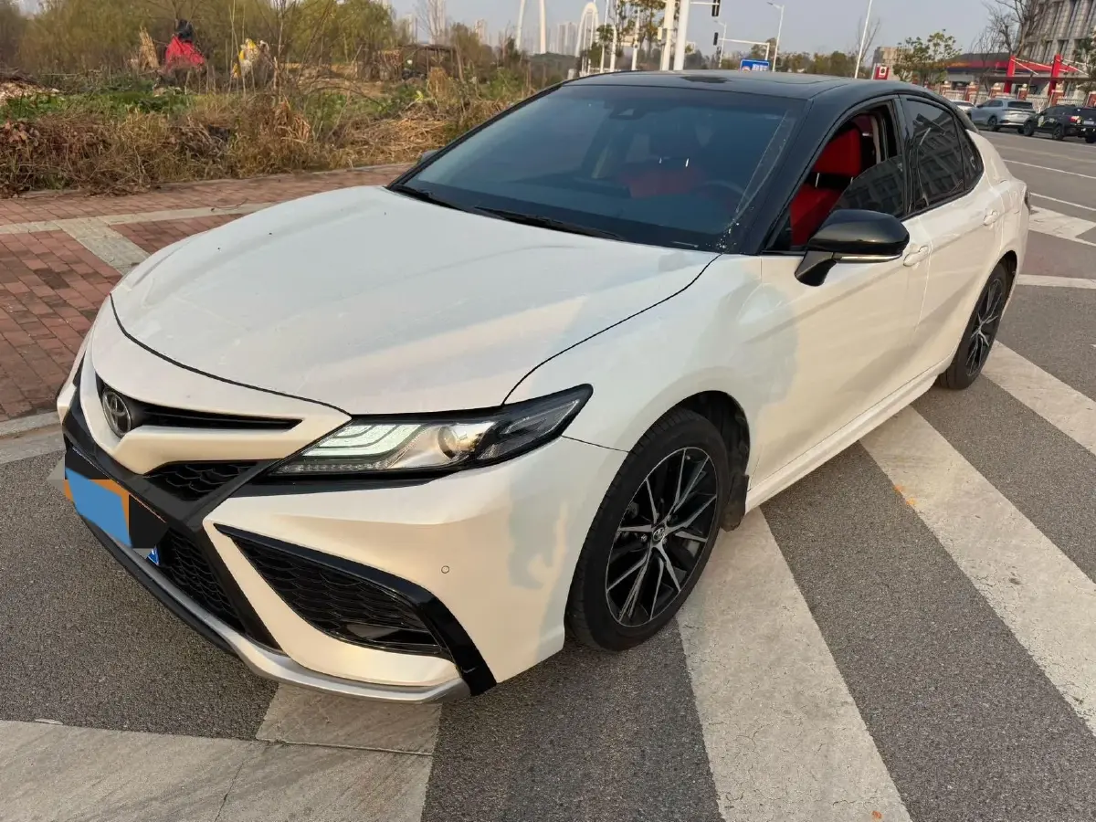 2022 Toyota Camry 2.0L 178HP L4 CVT