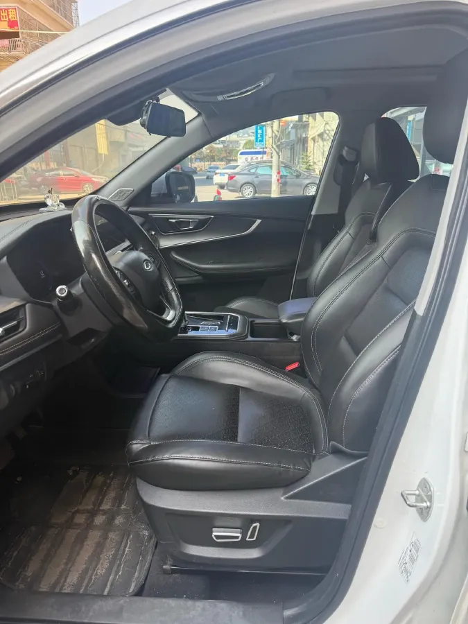 2020 Chery Tiggo 8 1.6T 197HP L4 7DCT,autocango,china used car exporter,china ev exporter,chinese used car exporter,chinese used ev exporter