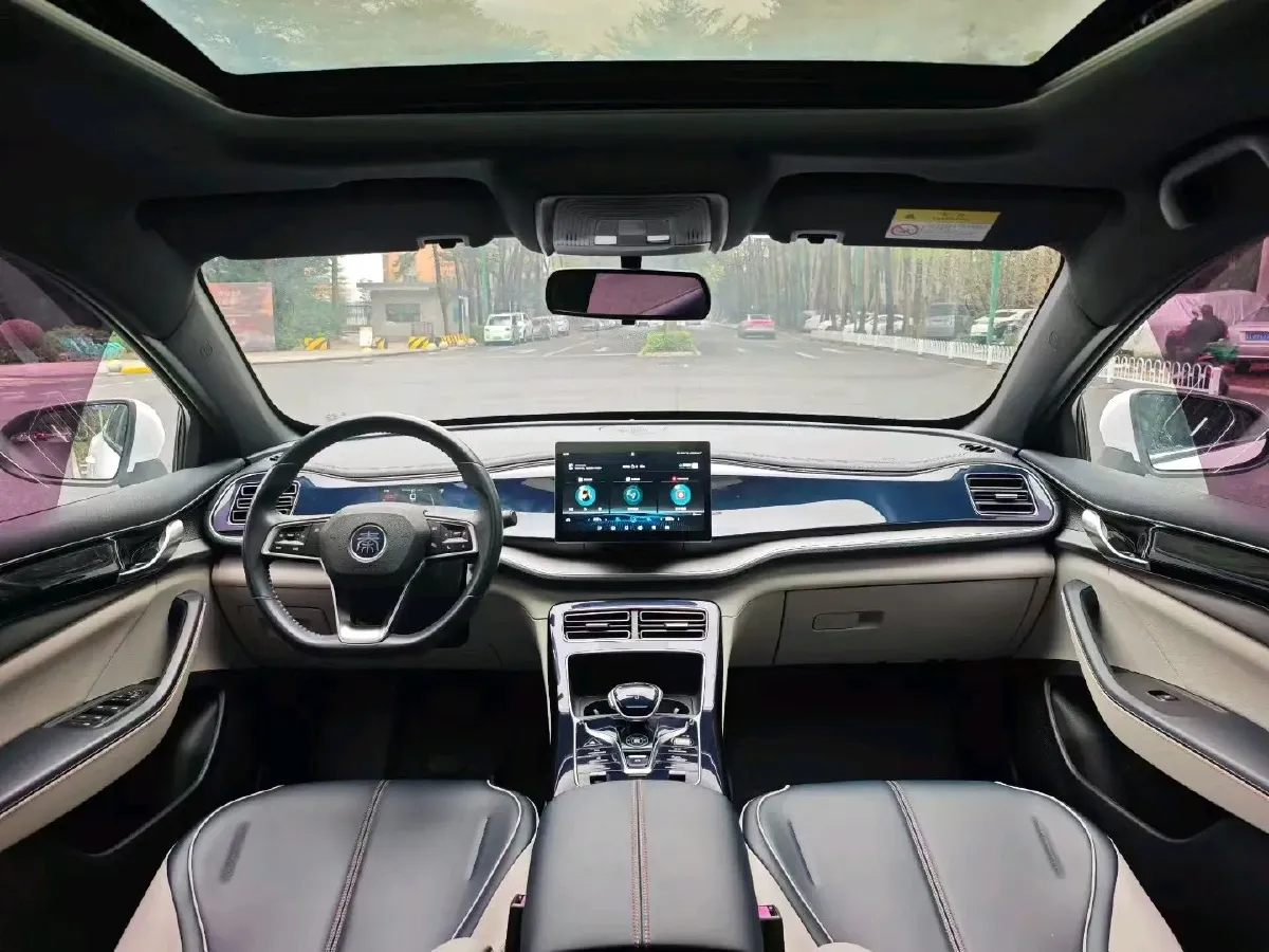 2021 Haval F7 1.5T 169HP L4 7DCT,autocango,china used car exporter,china ev exporter,chinese used car exporter,chinese used ev exporter