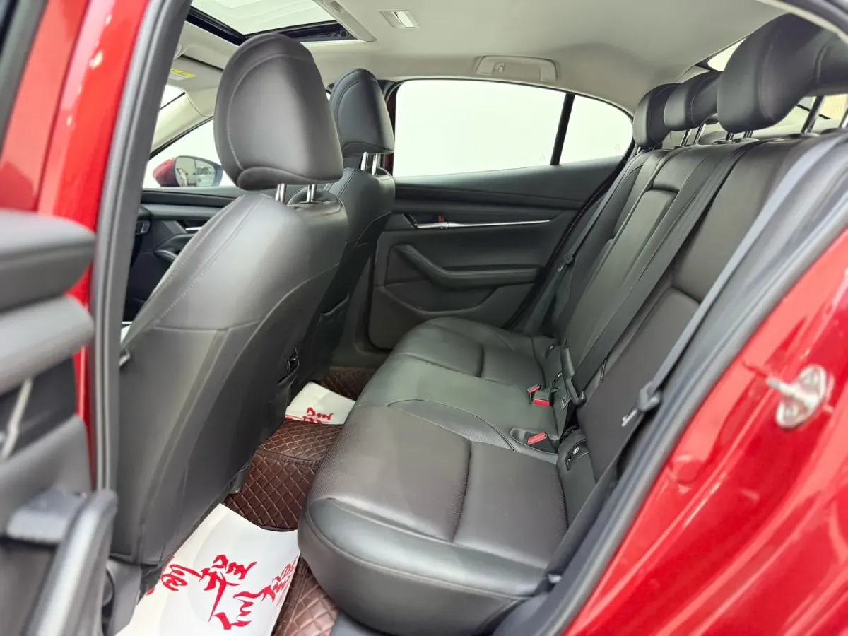 2022 Mazda 3 Axela 2.0L 158HP L4 6AT,autocango,china used car exporter,china ev exporter,chinese used car exporter,chinese used ev exporter