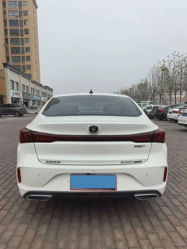 2022 ChangAn Eado 1.4T 160HP L4 7DCT,autocango,china used car exporter,china ev exporter,chinese used car exporter,chinese used ev exporter