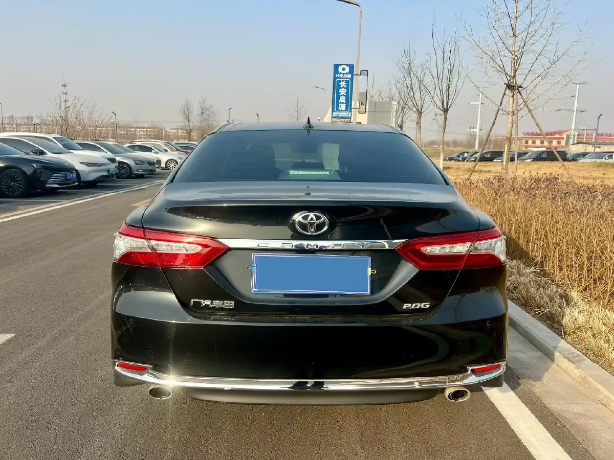 2023 Toyota Camry 2.0L 177HP L4 CVT,autocango,china used car exporter,china ev exporter,chinese used car exporter,chinese used ev exporter
