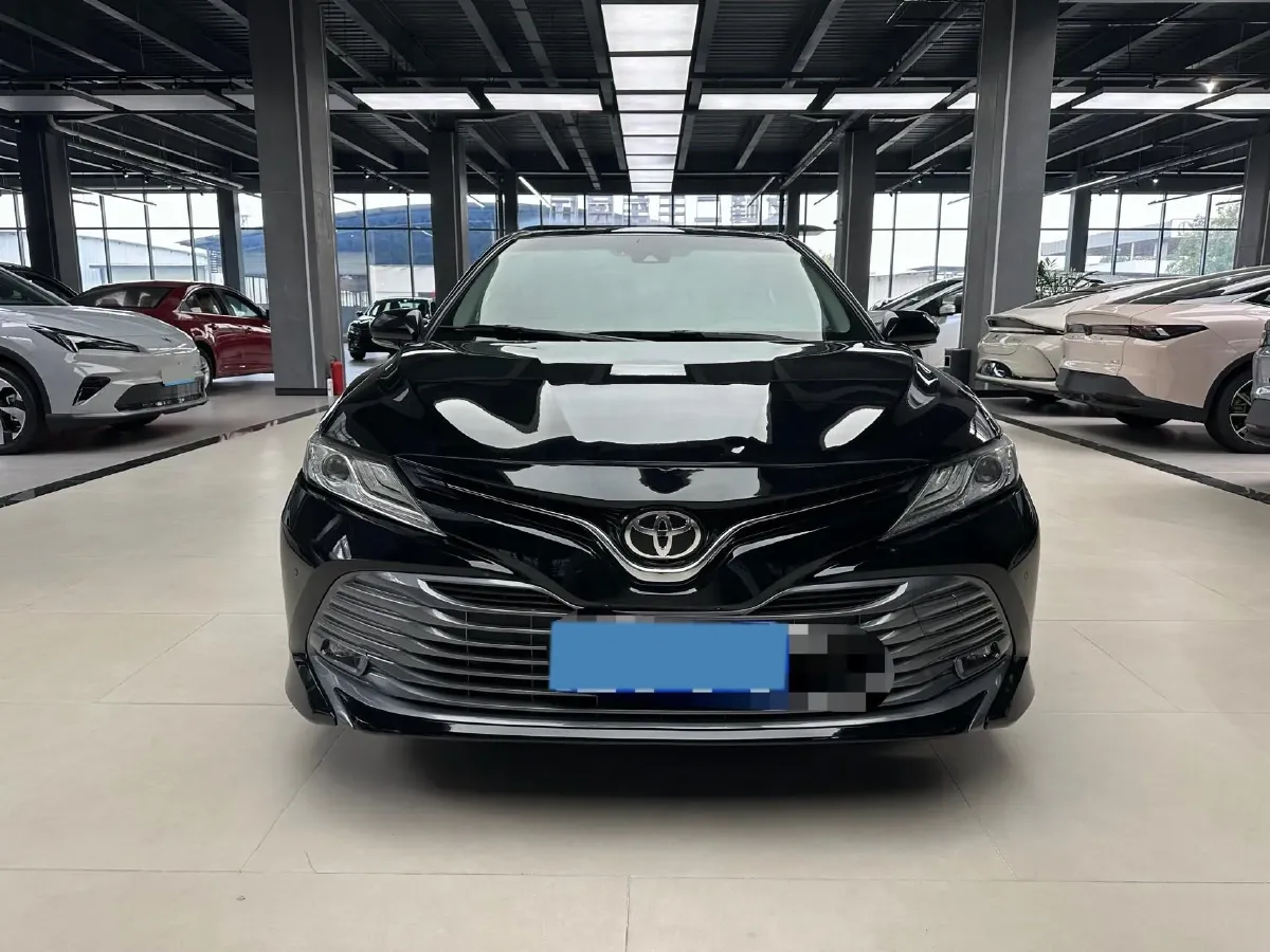 2019 Toyota Camry 2.0L 178HP L4 CVT,autocango,china used car exporter,china ev exporter,chinese used car exporter,chinese used ev exporter