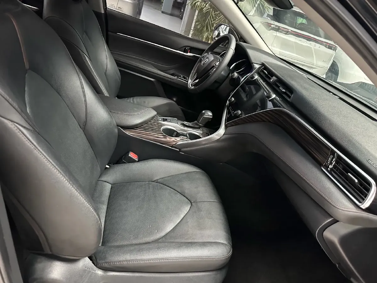 2019 Toyota Camry 2.0L 178HP L4 CVT,autocango,china used car exporter,china ev exporter,chinese used car exporter,chinese used ev exporter