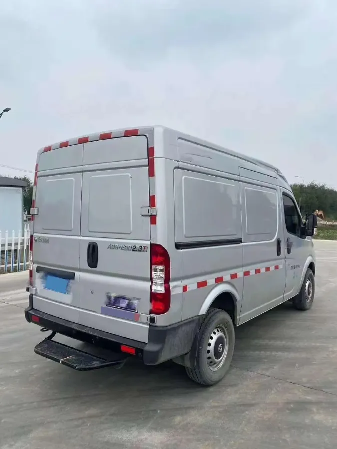 2021 DongFeng DFAC YuFeng 2.3T 110HP L4 6MT,autocango,china used car exporter,china ev exporter,chinese used car exporter,chinese used ev exporter