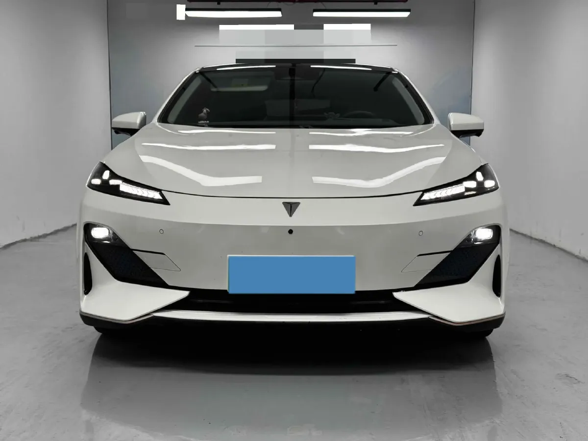 2022 DongFeng Forthing LingZhi EV BEV 68.4KWH,autocango,china used car exporter,china ev exporter,chinese used car exporter,chinese used ev exporter