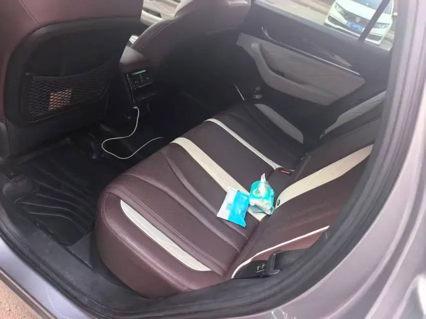 2021 Geely Monjaro 2.0T 238HP L4 8AT,autocango,china used car exporter,china ev exporter,chinese used car exporter,chinese used ev exporter