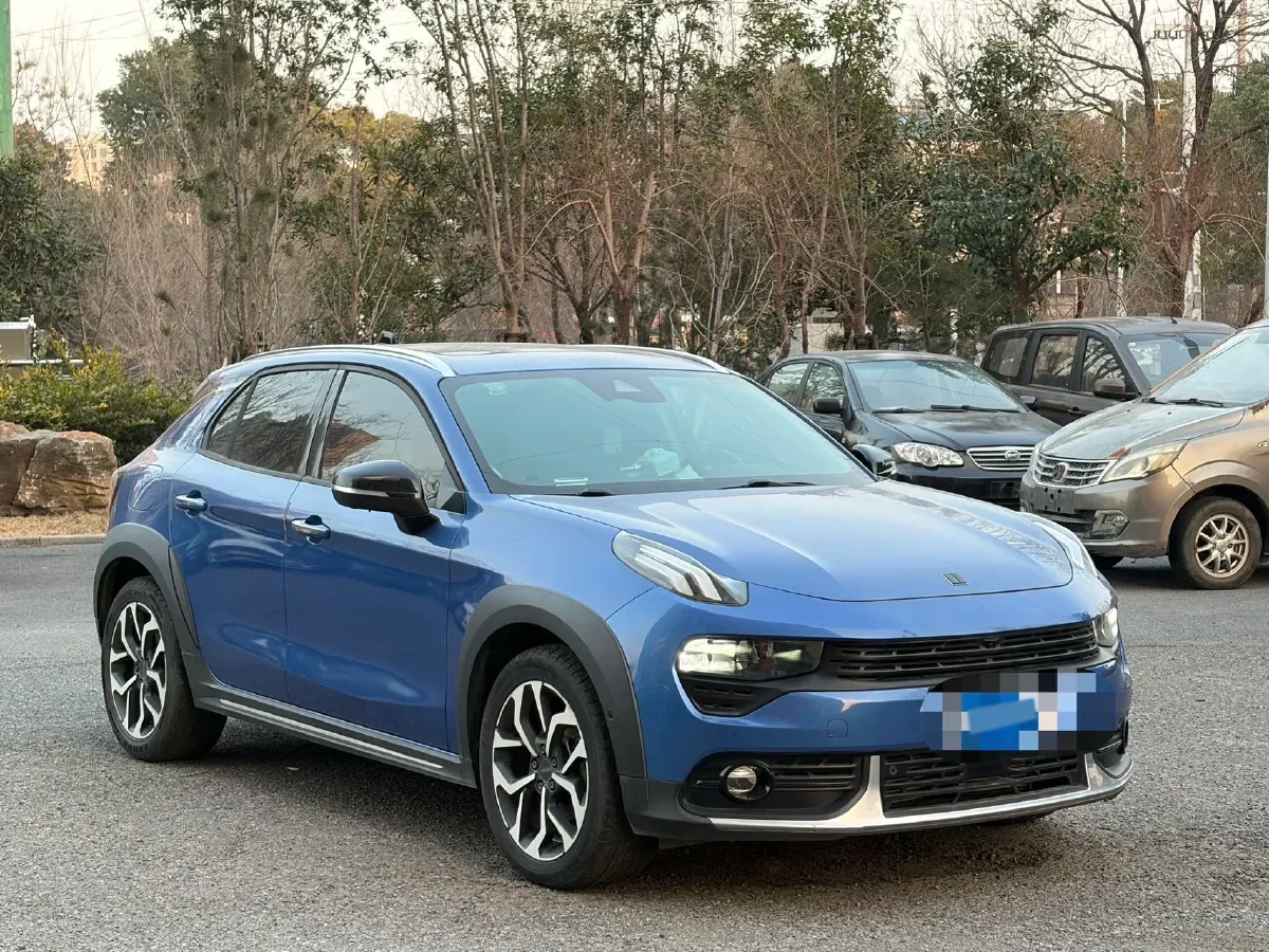 2018 Toyota C-HR 2.0L 171HP L4 CVT,autocango,china used car exporter,china ev exporter,chinese used car exporter,chinese used ev exporter