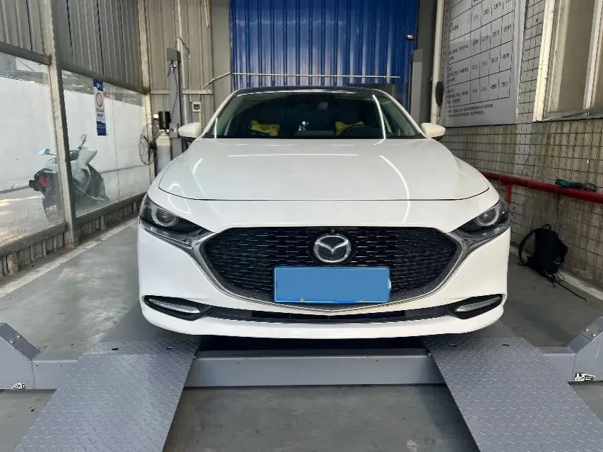 2021 Mazda 3 Axela 2.0L 158HP L4 6AT,autocango,china used car exporter,china ev exporter,chinese used car exporter,chinese used ev exporter