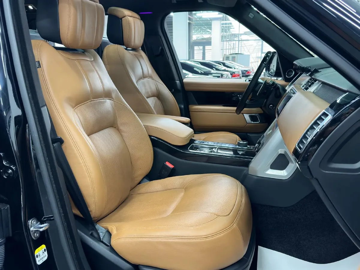 2020 Land Rover Range Rover 3.0T 400HP L6 8AT,autocango,china used car exporter,china ev exporter,chinese used car exporter,chinese used ev exporter