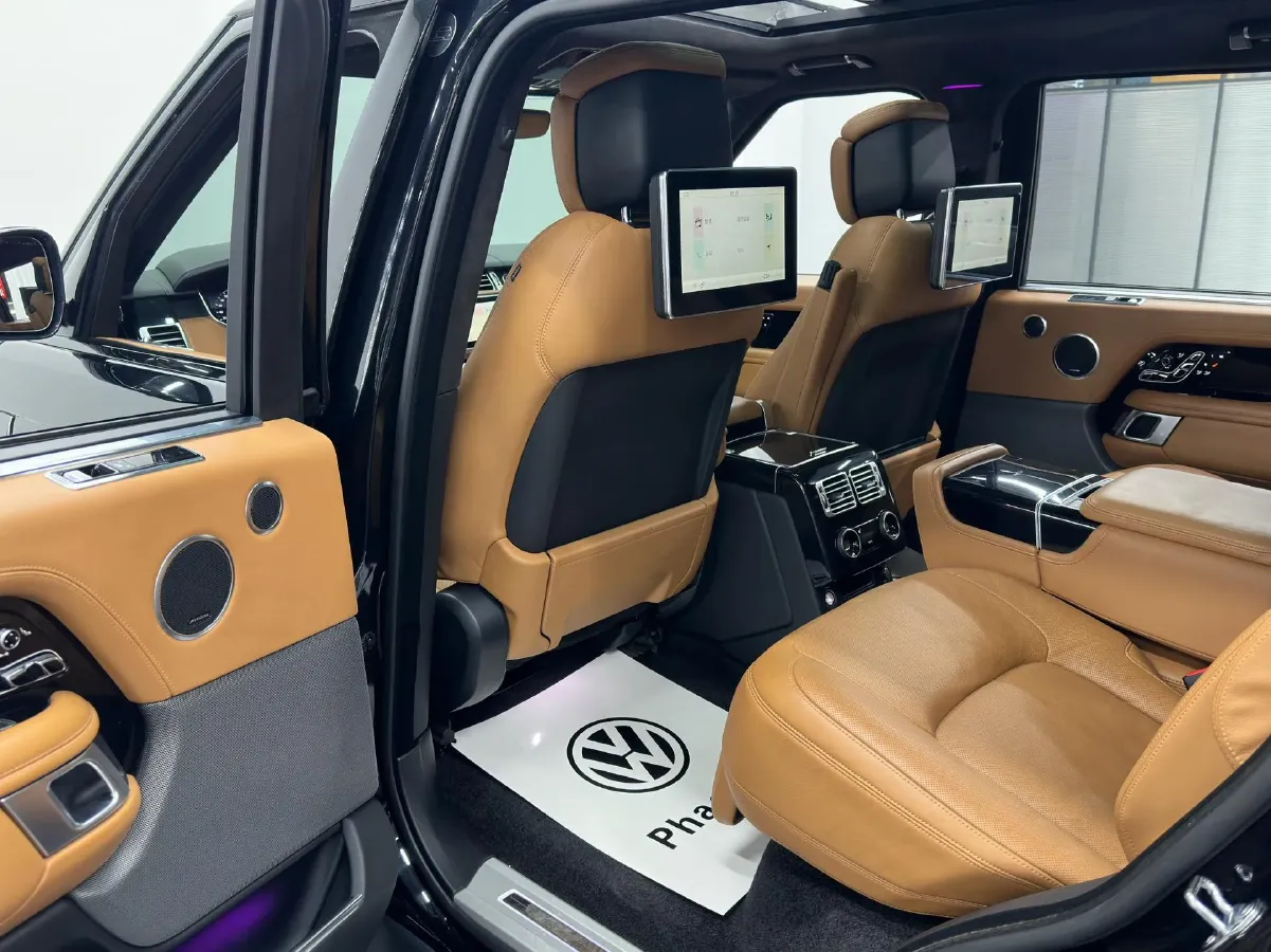 2020 Land Rover Range Rover 3.0T 400HP L6 8AT,autocango,china used car exporter,china ev exporter,chinese used car exporter,chinese used ev exporter