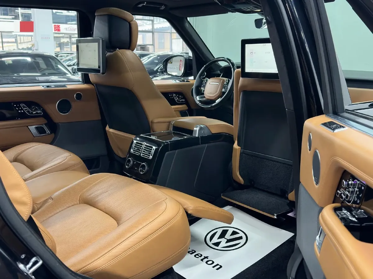 2020 Land Rover Range Rover 3.0T 400HP L6 8AT,autocango,china used car exporter,china ev exporter,chinese used car exporter,chinese used ev exporter