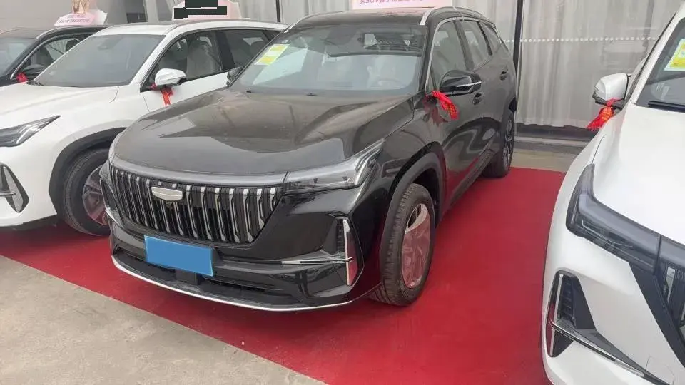 2025 Geely StarRay 1.5T 181HP L4 7DCT