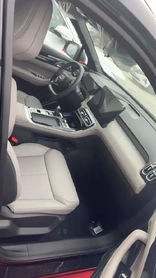 2025 Geely StarRay 1.5T 181HP L4 7DCT,autocango,china used car exporter,china ev exporter,chinese used car exporter,chinese used ev exporter