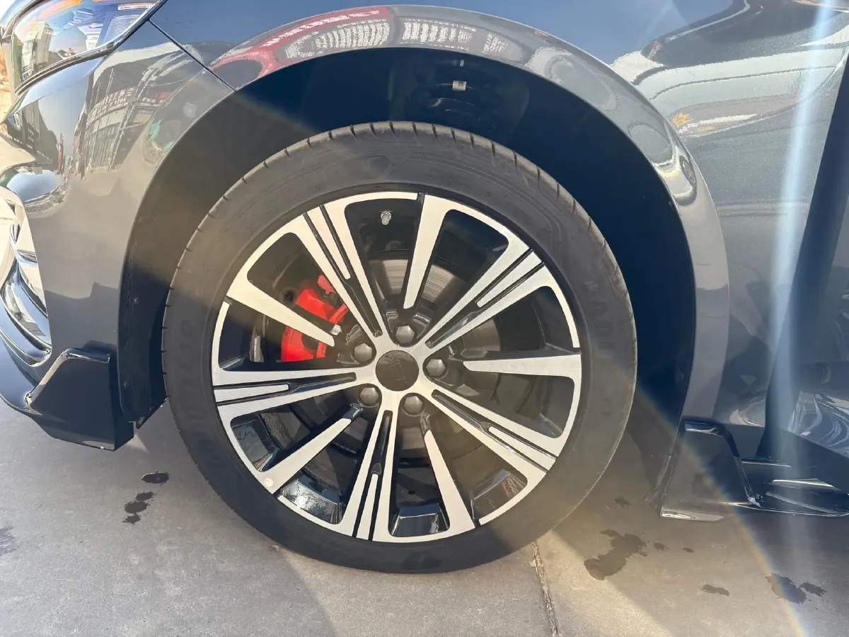 2025 Geely Preface 2.0T 238HP L4 8AT,autocango,china used car exporter,china ev exporter,chinese used car exporter,chinese used ev exporter