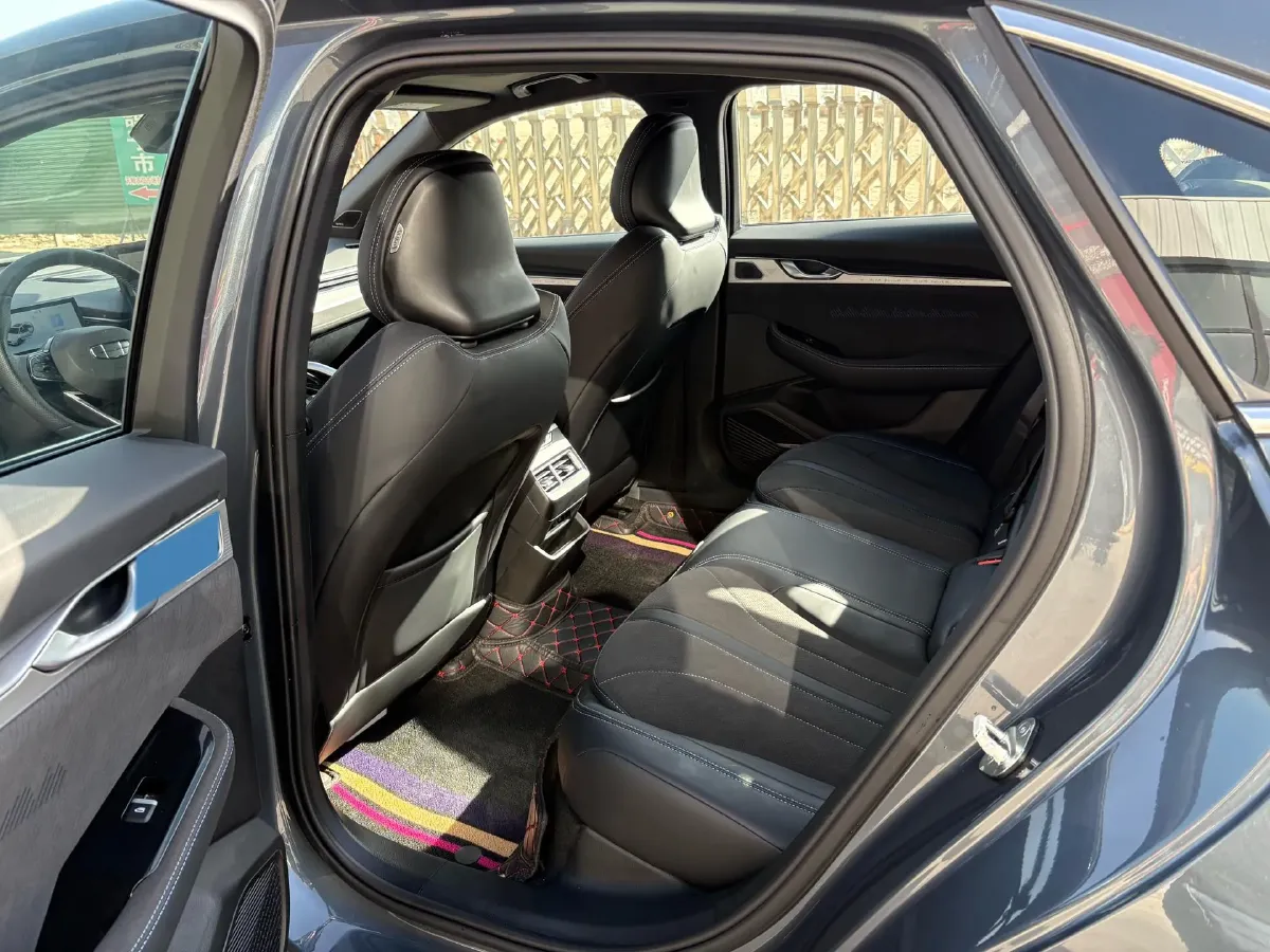 2025 Geely Preface 2.0T 238HP L4 8AT,autocango,china used car exporter,china ev exporter,chinese used car exporter,chinese used ev exporter