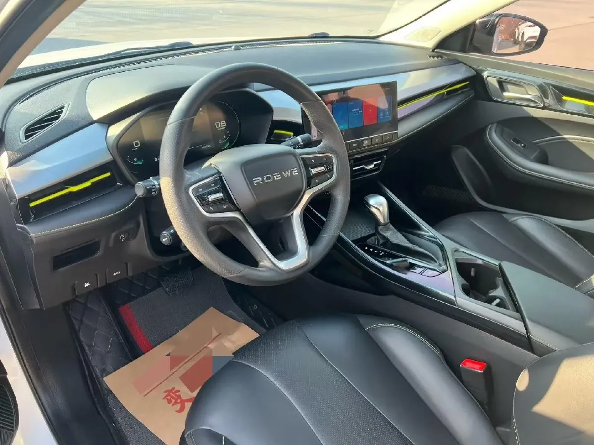 2021 Roewe i5 1.5L 120HP L4 CVT,autocango,china used car exporter,china ev exporter,chinese used car exporter,chinese used ev exporter