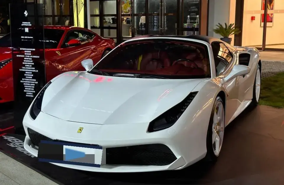2015 Ferrari 488 3.9T 670HP V8 7DCT