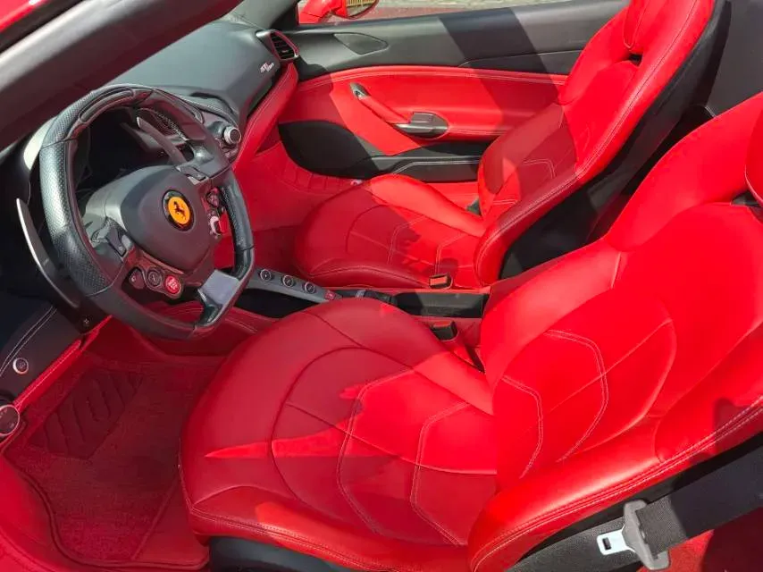 2015 Ferrari 488 3.9T 670HP V8 7DCT,autocango,china used car exporter,china ev exporter,chinese used car exporter,chinese used ev exporter