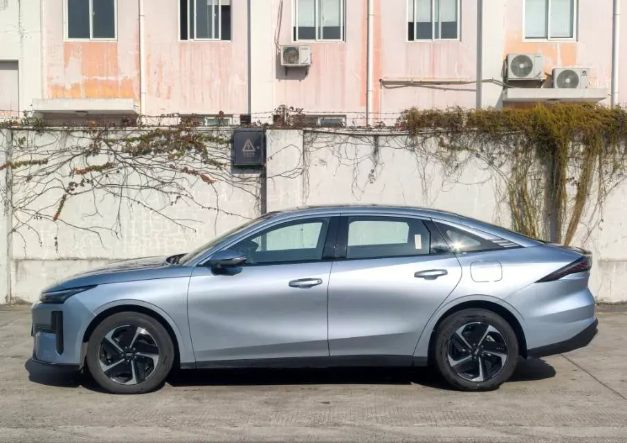 2025 BYD Seal 06 Wagon 1.5L 101HP L4 E-CVT PHEV,autocango,china used car exporter,china ev exporter,chinese used car exporter,chinese used ev exporter