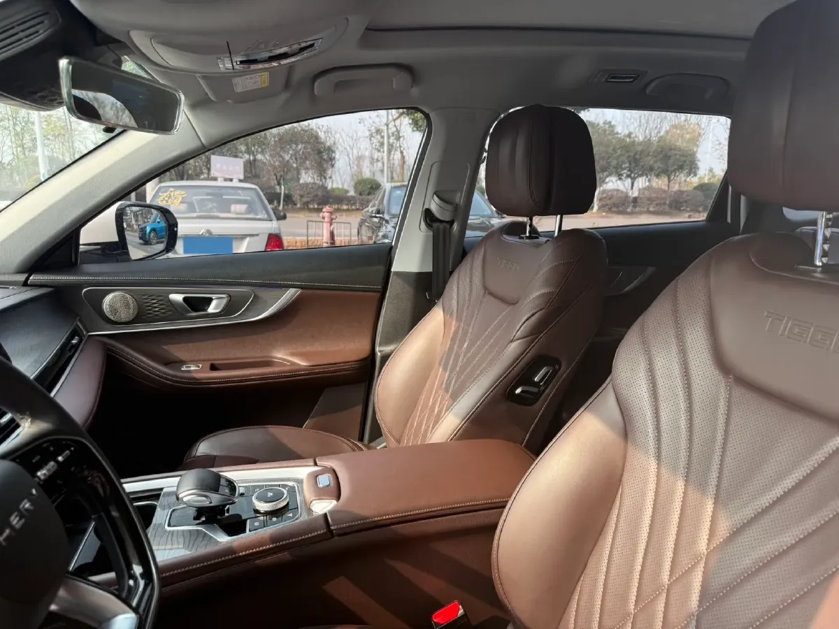 2024 Chery Tiggo 8 PRO 1.6T 197HP L4 7DCT,autocango,china used car exporter,china ev exporter,chinese used car exporter,chinese used ev exporter