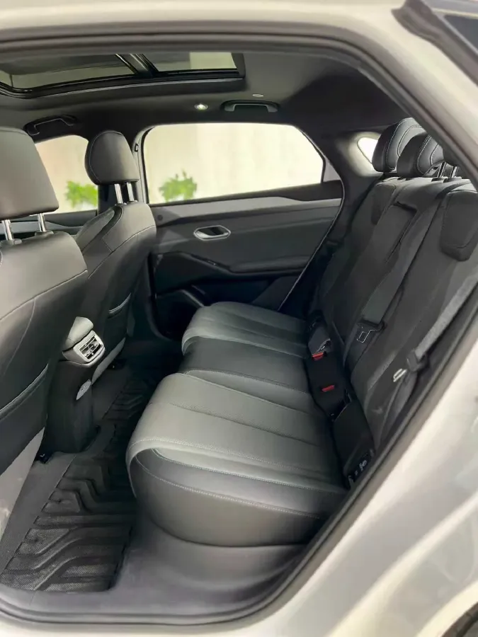 2025 BYD QinL BEV,autocango,china used car exporter,china ev exporter,chinese used car exporter,chinese used ev exporter