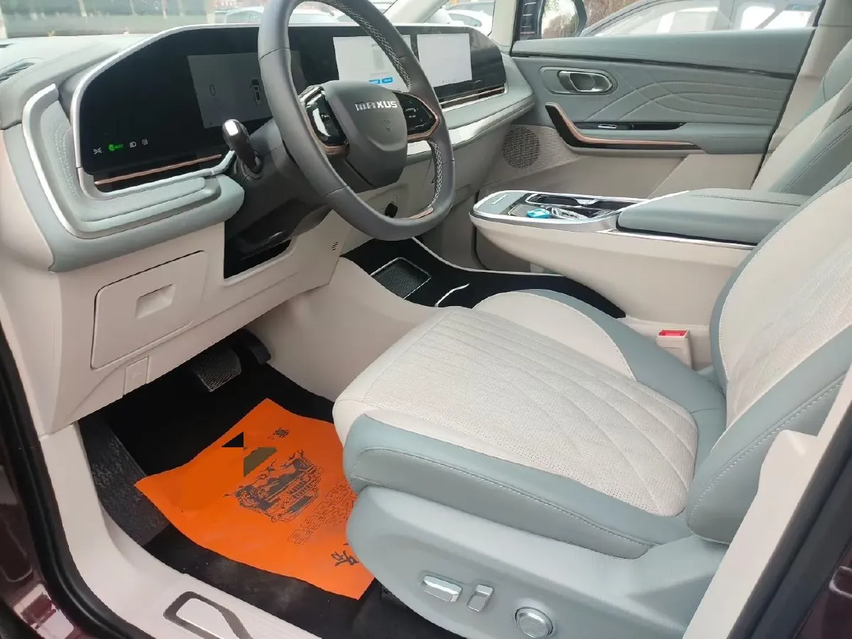 2023 MAXUS G90 2.0T 234HP L4 8AT,autocango,china used car exporter,china ev exporter,chinese used car exporter,chinese used ev exporter