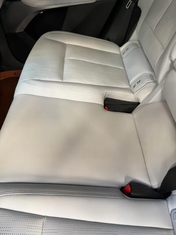 2024 Cadillac IQ Lyriq BEV 68.4KWH,autocango,china used car exporter,china ev exporter,chinese used car exporter,chinese used ev exporter