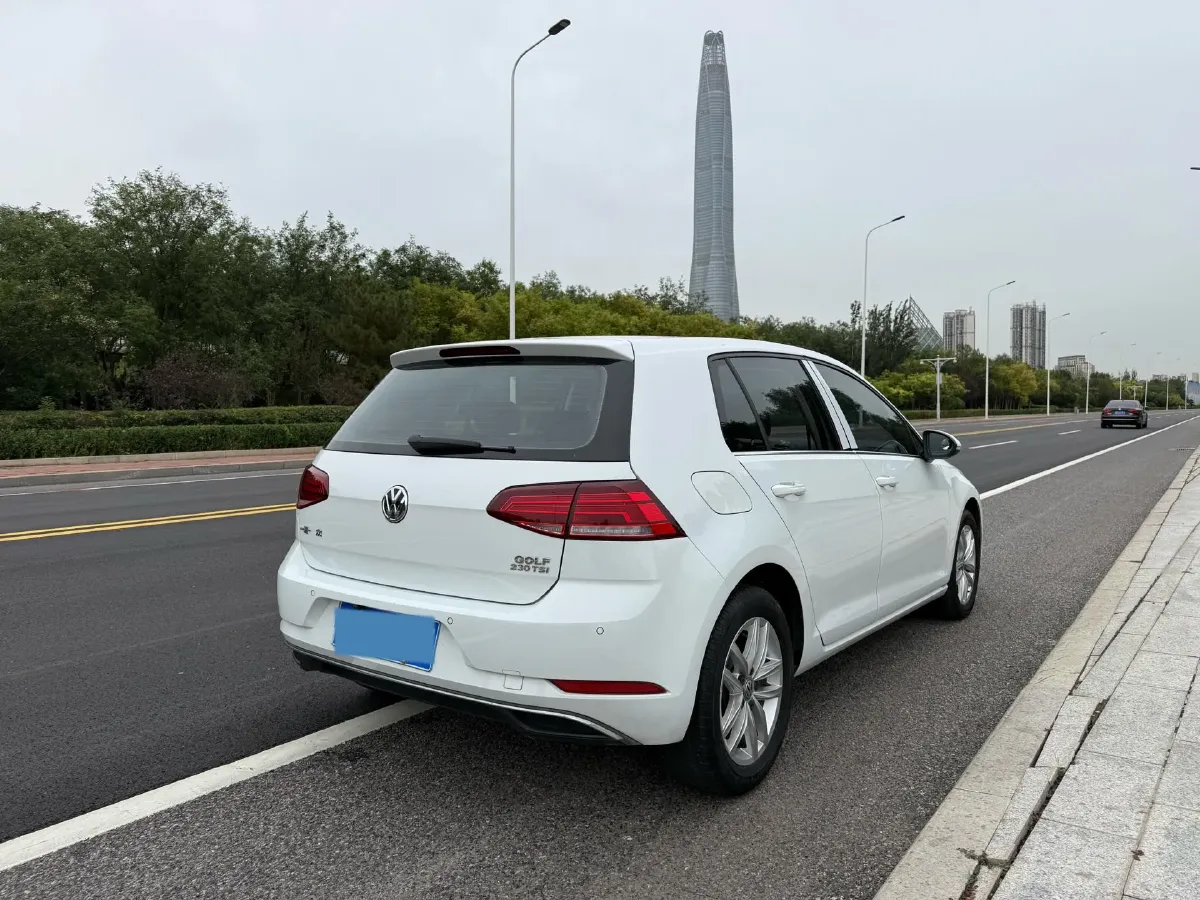 2018 Volkswagen Golf 1.4T 131HP L4 7DCT,autocango,china used car exporter,china ev exporter,chinese used car exporter,chinese used ev exporter