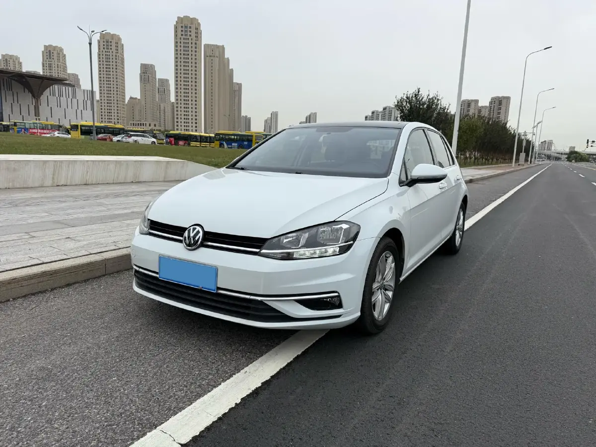 2018 Volkswagen Golf 1.4T 131HP L4 7DCT