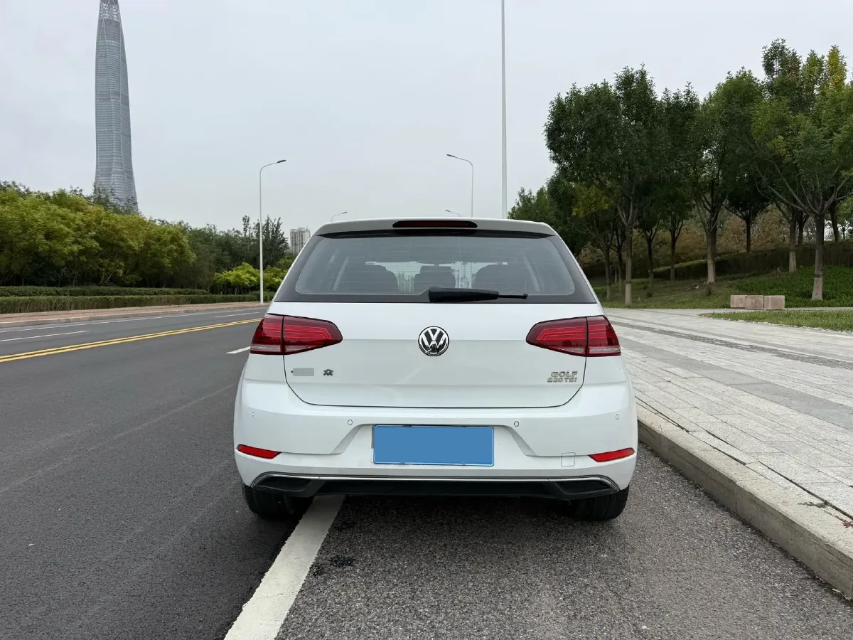 2018 Volkswagen Golf 1.4T 131HP L4 7DCT,autocango,china used car exporter,china ev exporter,chinese used car exporter,chinese used ev exporter