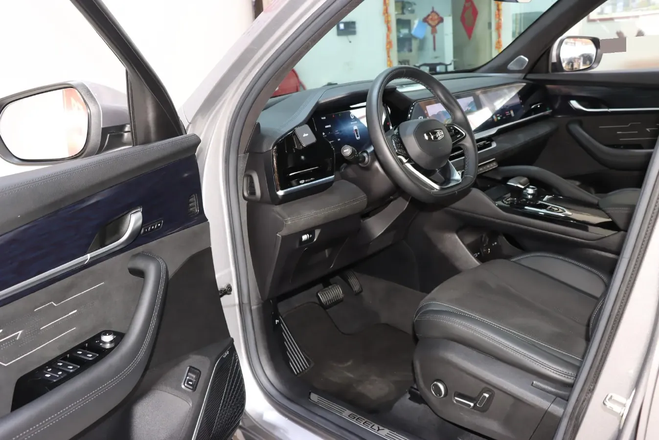 2024 Geely Monjaro 2.0T 238HP L4 8AT,autocango,china used car exporter,china ev exporter,chinese used car exporter,chinese used ev exporter