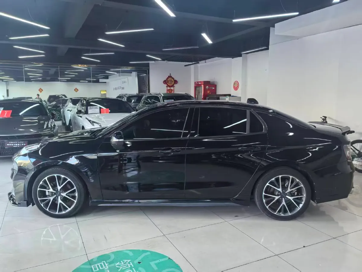 2022 LYNK&CO 03 2.0T 190HP L4 7DCT,autocango,china used car exporter,china ev exporter,chinese used car exporter,chinese used ev exporter