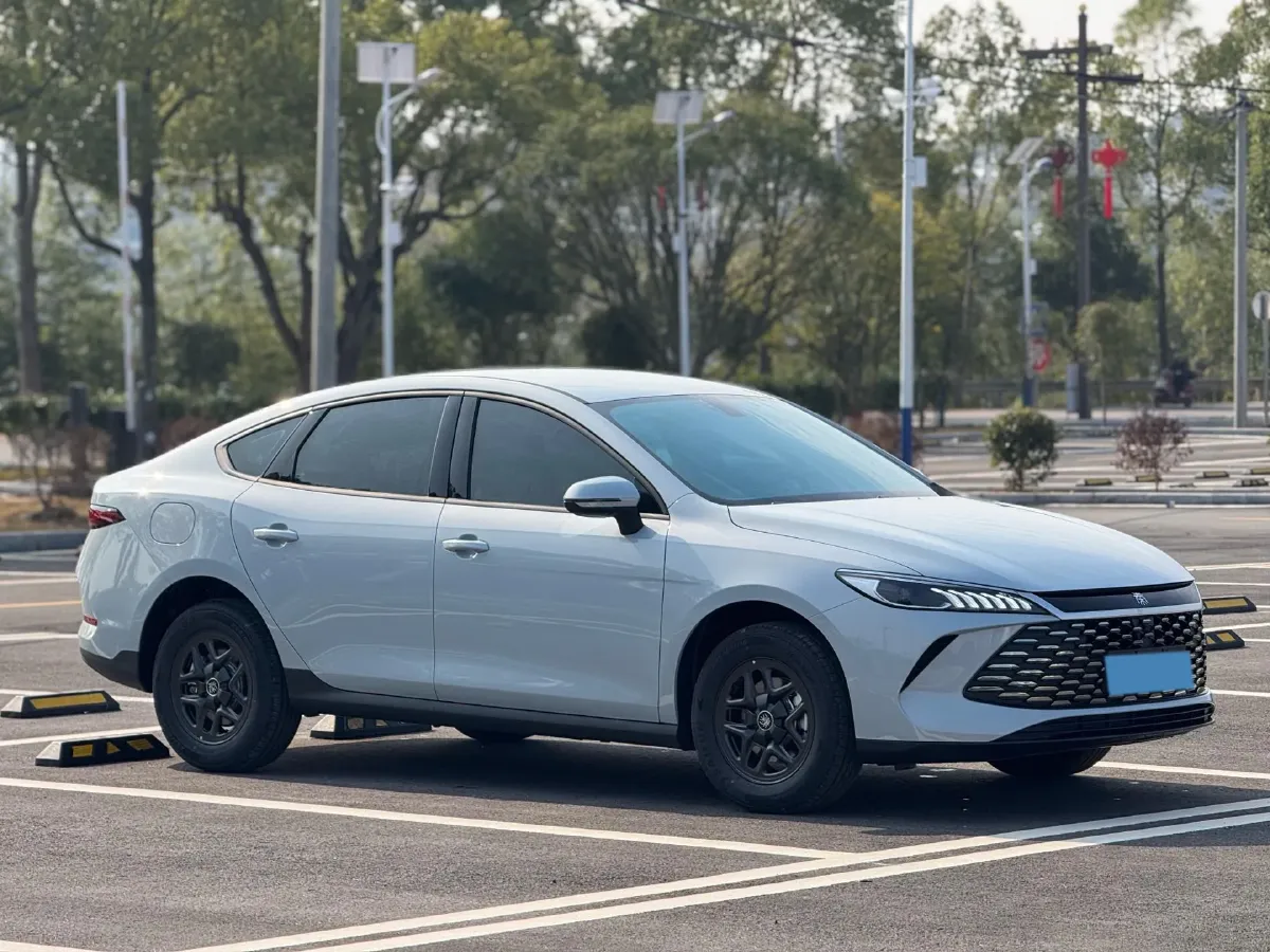 2025 BYD Qin Plus 1.5L 101HP L4 E-CVT PHEV,autocango,china used car exporter,china ev exporter,chinese used car exporter,chinese used ev exporter