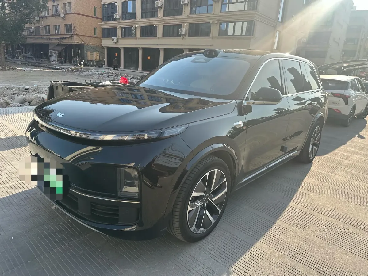 2024 Li L9 Range Extended 154HP REEV 52.3KWH,autocango,china used car exporter,china ev exporter,chinese used car exporter,chinese used ev exporter
