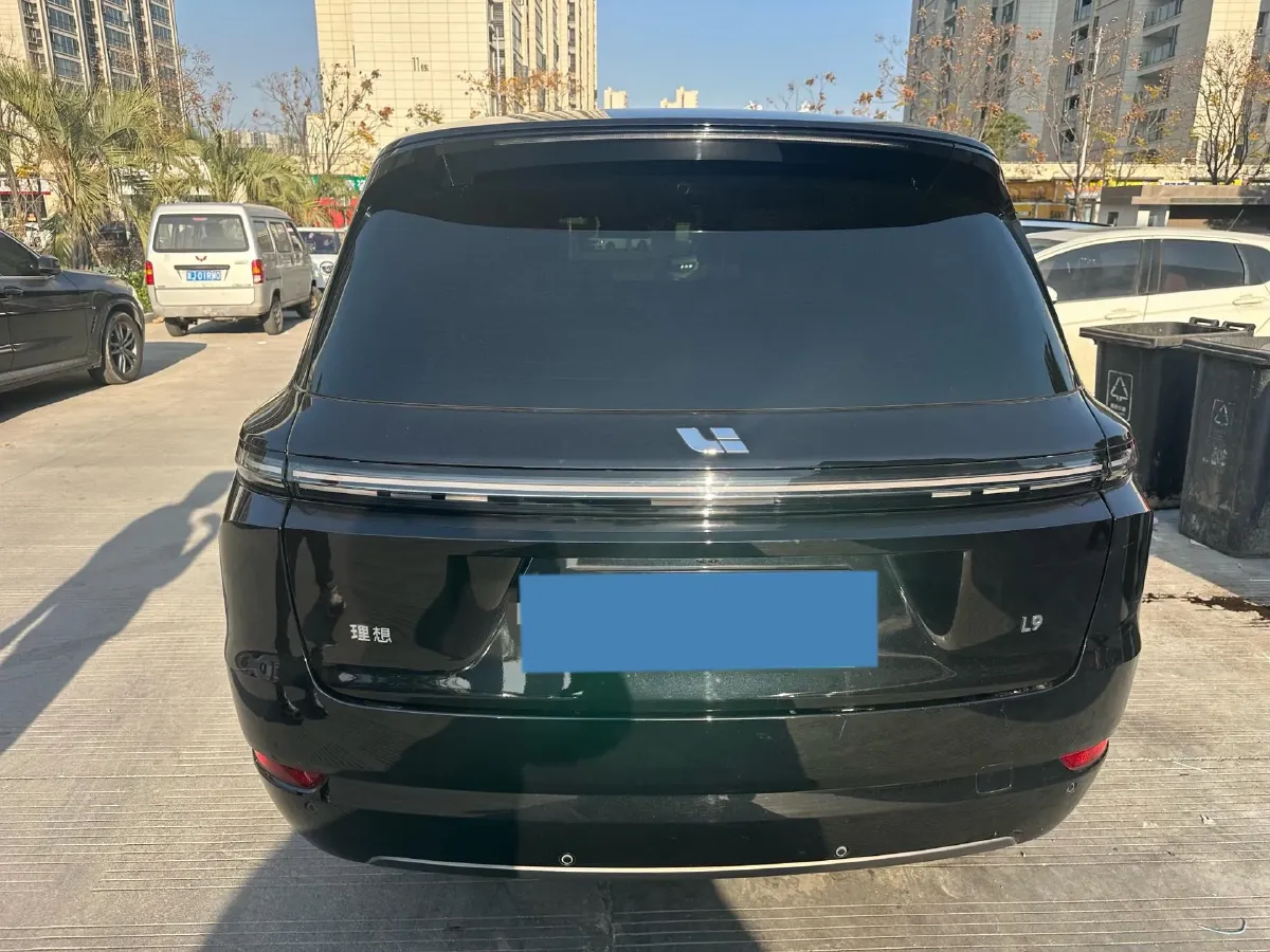 2024 Li L9 Range Extended 154HP REEV 52.3KWH,autocango,china used car exporter,china ev exporter,chinese used car exporter,chinese used ev exporter
