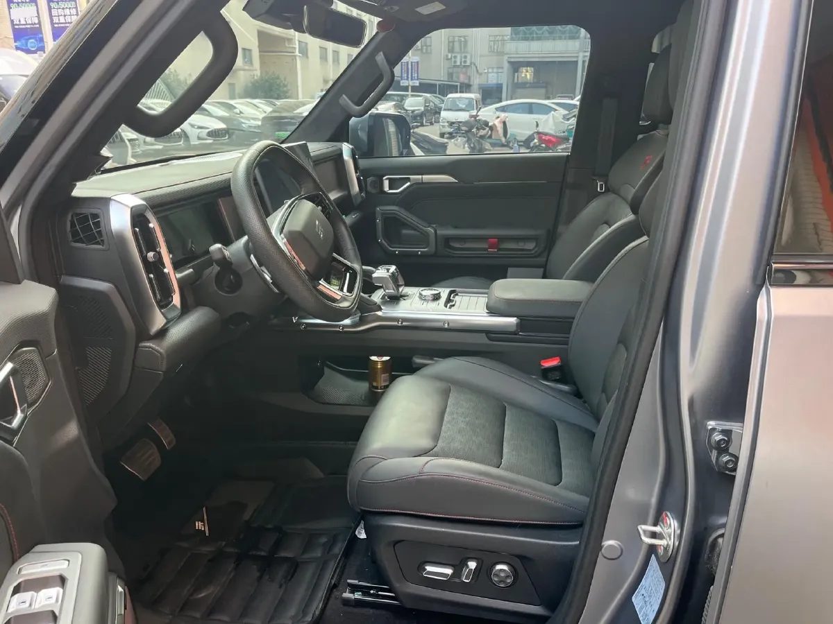 2023 Jetour Traveller 2.0T 254HP L4 8AT,autocango,china used car exporter,china ev exporter,chinese used car exporter,chinese used ev exporter