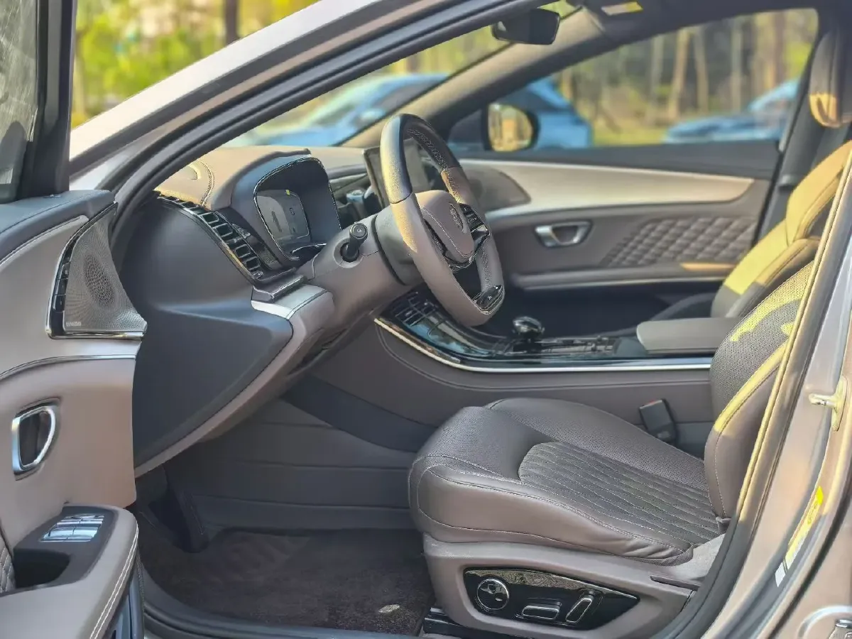 2021 BYD Han BEV 64.8KWH,autocango,china used car exporter,china ev exporter,chinese used car exporter,chinese used ev exporter