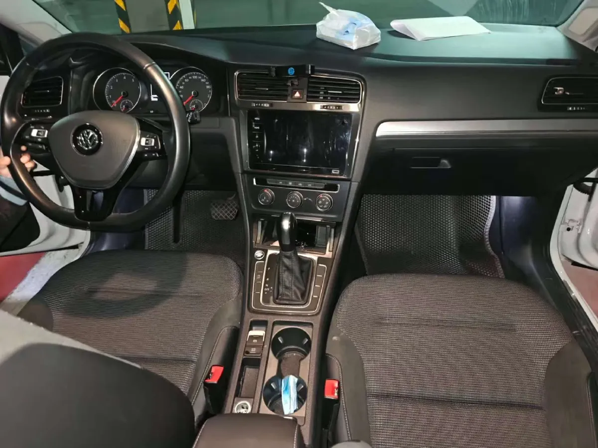 2020 Volkswagen Golf 1.4T 150HP L4 7DCT,autocango,china used car exporter,china ev exporter,chinese used car exporter,chinese used ev exporter