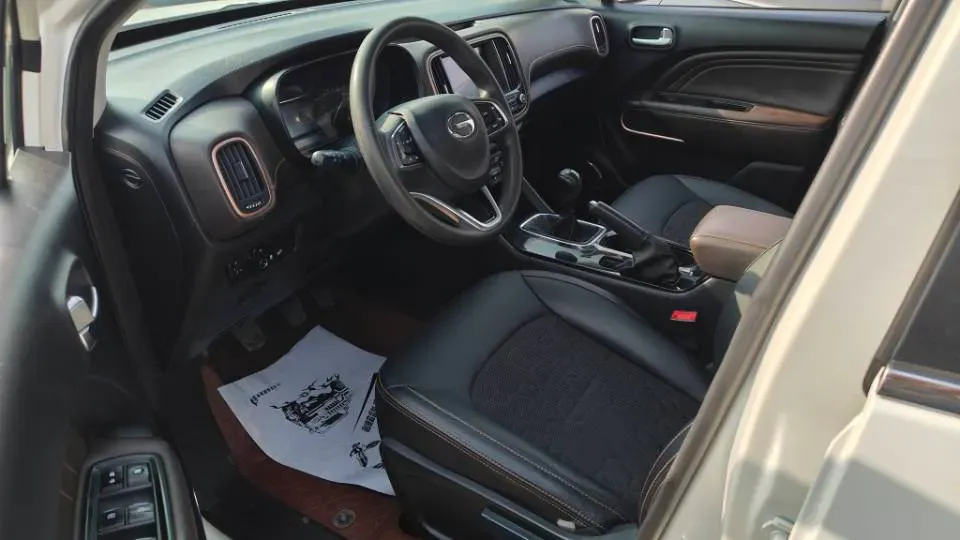 2019 GAC Trumpchi GS3 1.5L 114HP L4 5MT,autocango,china used car exporter,china ev exporter,chinese used car exporter,chinese used ev exporter