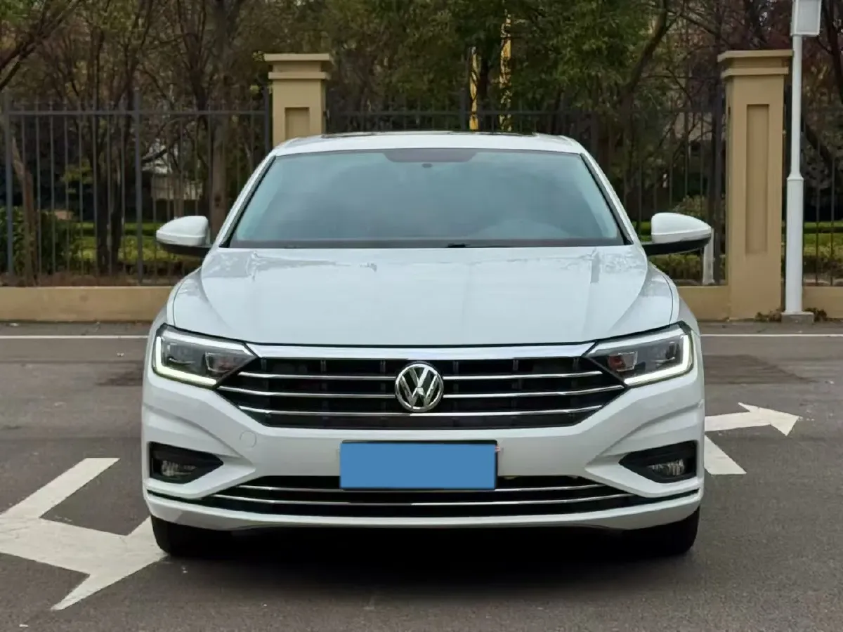 2021 Volkswagen Sagitar 1.2T 116HP L4 7DCT,autocango,china used car exporter,china ev exporter,chinese used car exporter,chinese used ev exporter