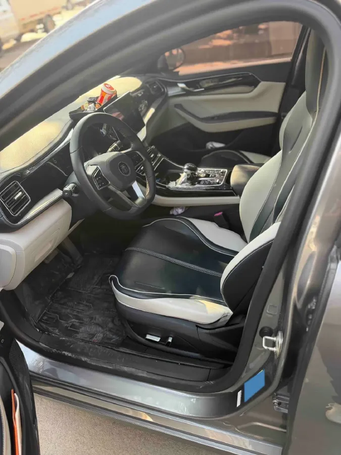 2021 Haval F7 1.5T 169HP L4 7DCT,autocango,china used car exporter,china ev exporter,chinese used car exporter,chinese used ev exporter