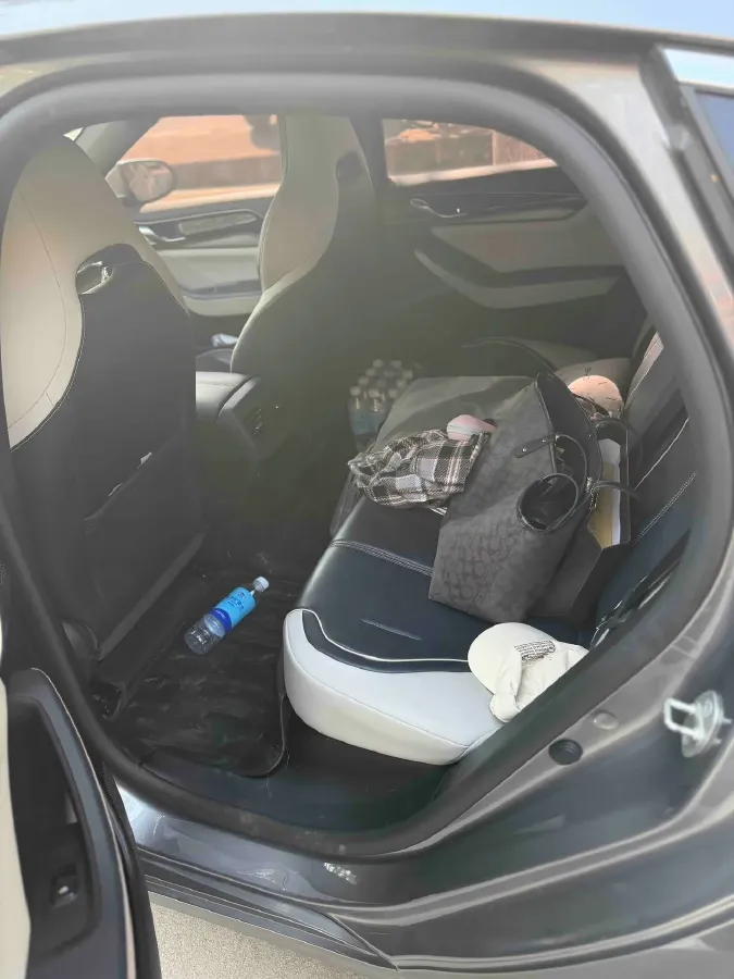 2021 Haval F7 1.5T 169HP L4 7DCT,autocango,china used car exporter,china ev exporter,chinese used car exporter,chinese used ev exporter