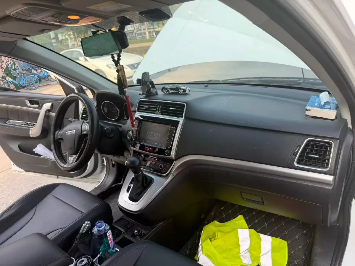 2019 Haval M6 1.5T 150HP L4 7DCT,autocango,china used car exporter,china ev exporter,chinese used car exporter,chinese used ev exporter